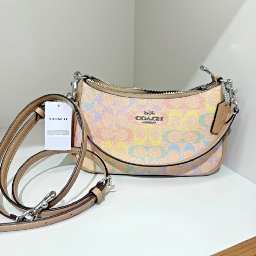 Coach Teri Shoulder Bag In Rainbow Signature Canvas CDA91 Sand Multi